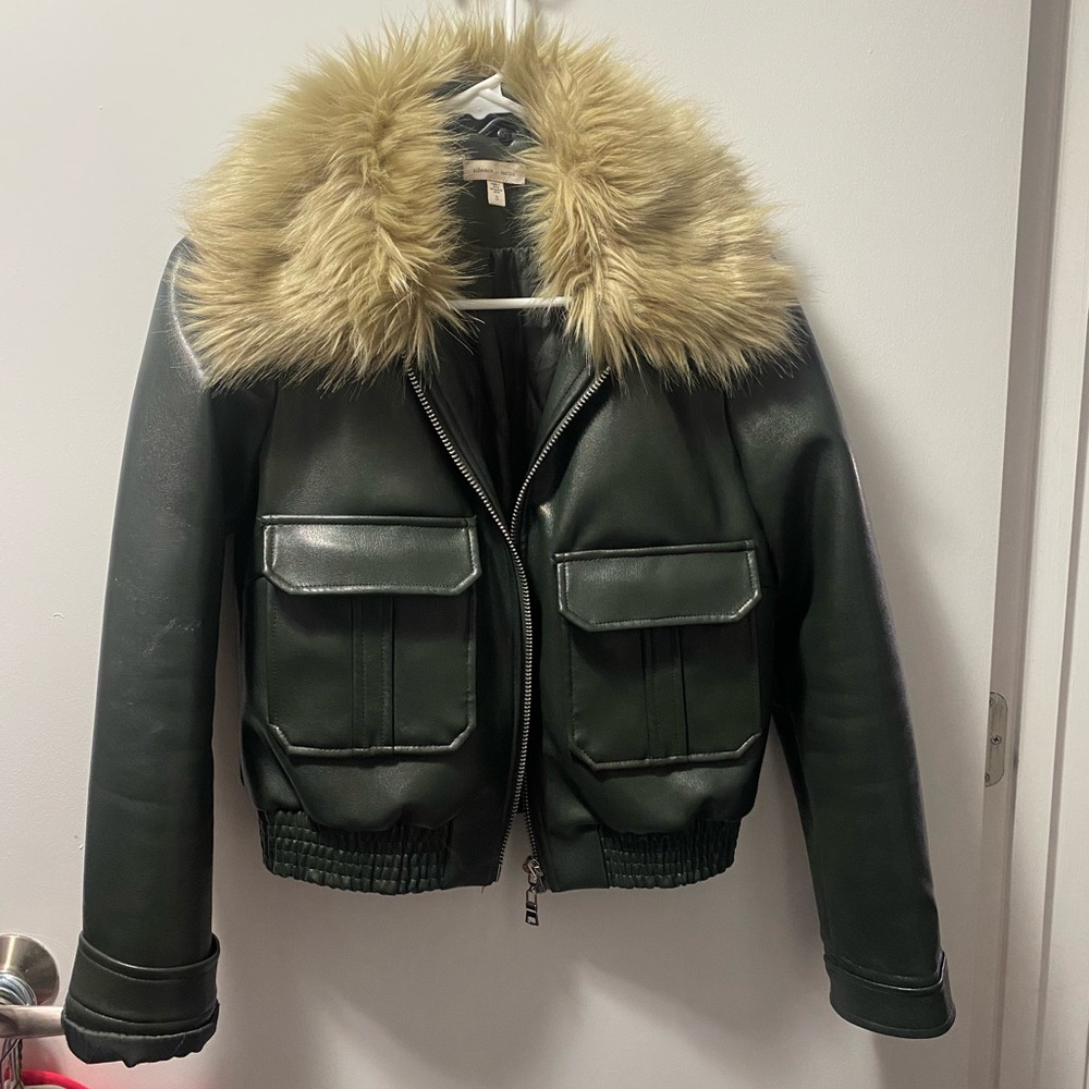 Leather bomber jacket with removable fur collar